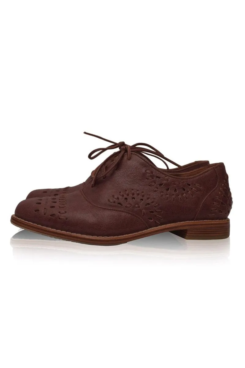 Heartbreak Leather Oxfords in Dark Tan