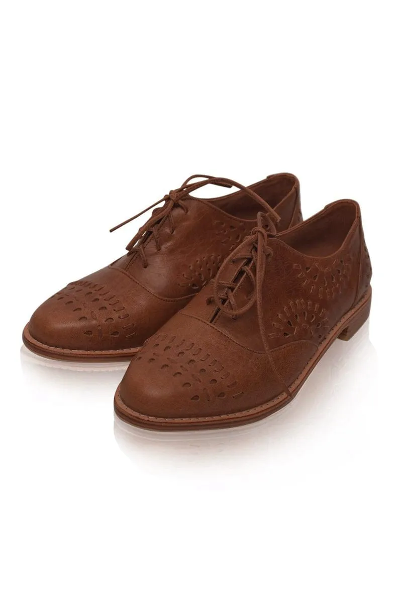 Heartbreak Leather Oxfords in Dark Tan