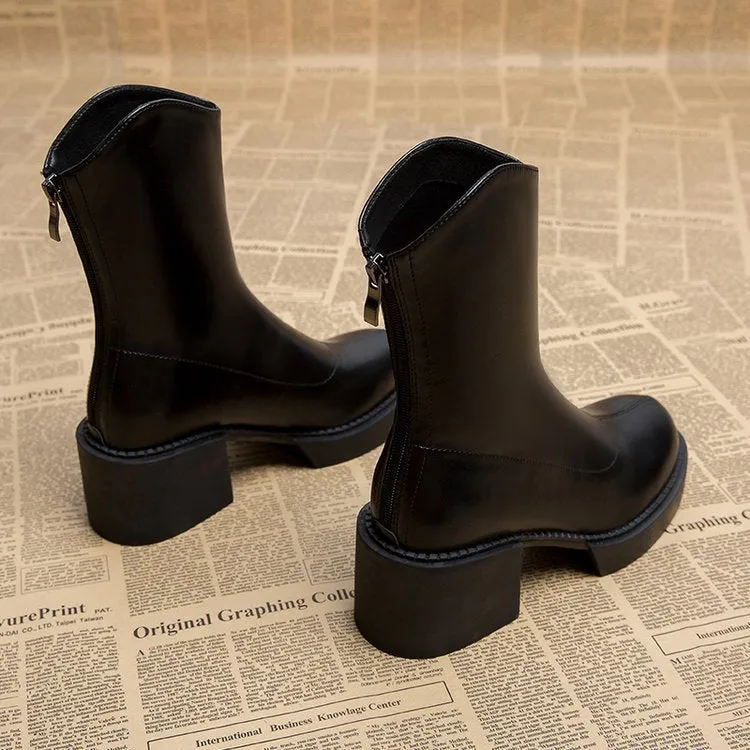 Lilia™ | Stylish chunky heeled boots for a bold look