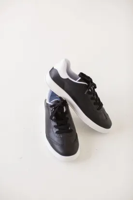 'Portland' Leather Sneakers in Black